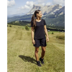 LaMunt Maria Minimal Tee Damen T-Shirt 8
