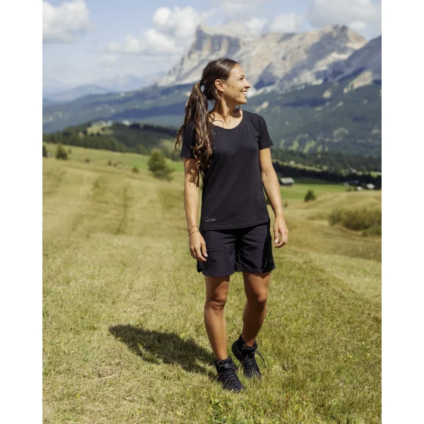 LaMunt Maria Minimal Tee Damen T-Shirt 3
