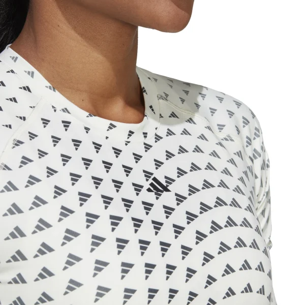 ADIDAS W Train Essentials Brand Love Tee Damen T-Shirt 8